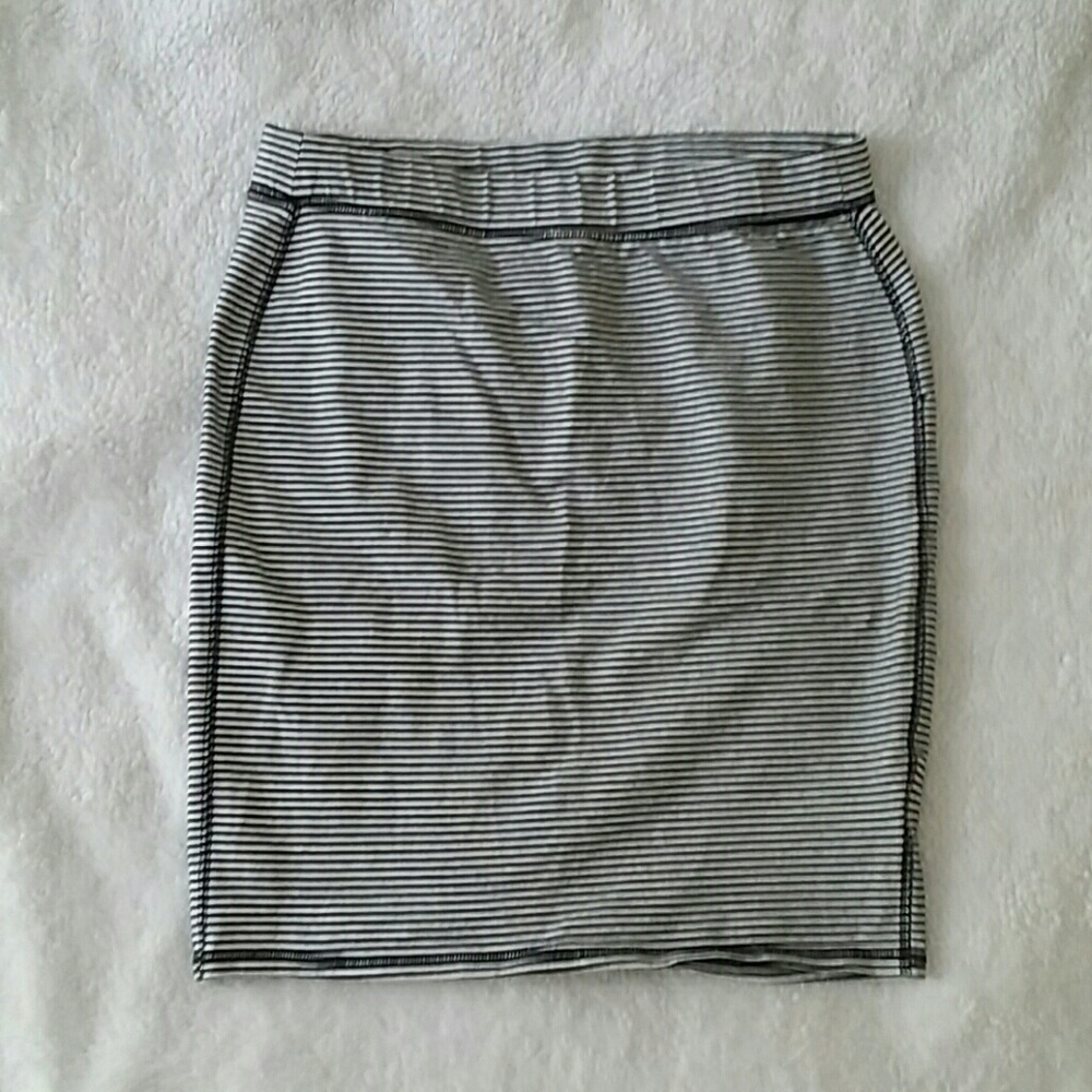 Striped Pencil Skirt